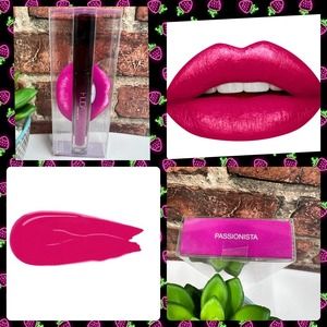 HUDA BEAUTY Lipstick Demi Matte Lip Plumping Lipstick ‘Passionista’